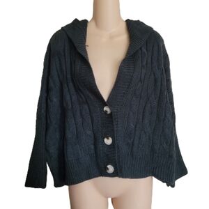 Fashion Nova Green Oversized Cropped Hooded Cable Knit Sweater Size Women Medium